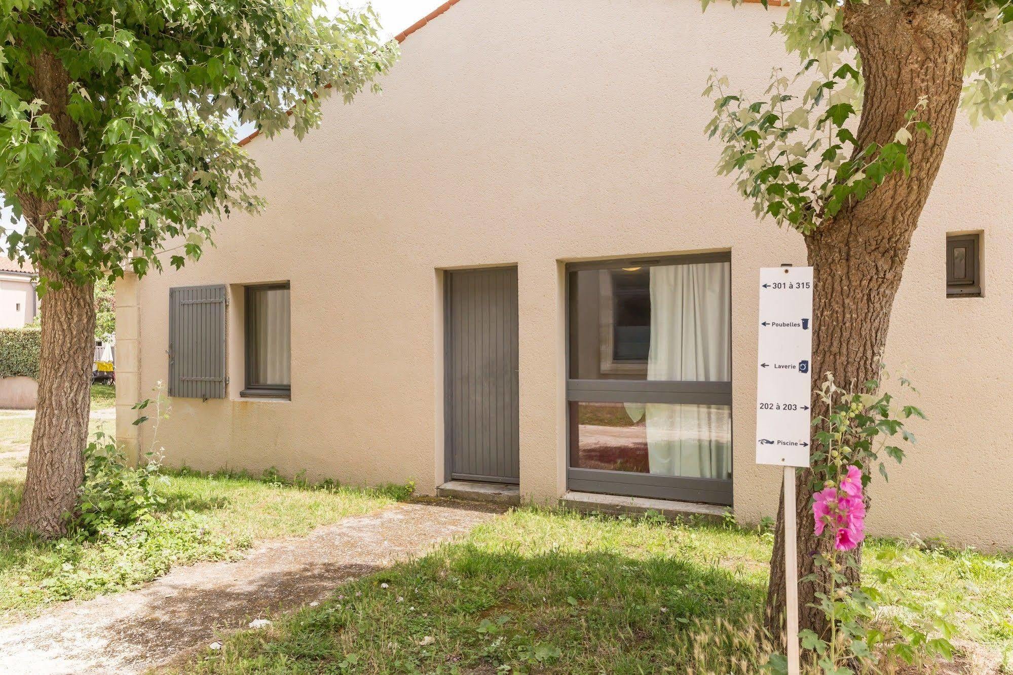 Residence Pierre & Vacances Le Fort De La Rade Île dʼAix Exterior foto